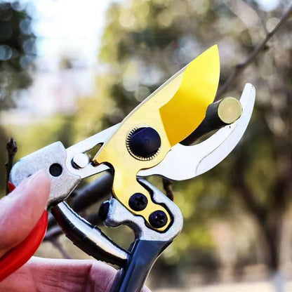 📢📢50% OFF !! ⏰Multi-Purpose Shears – SK5 steel blade, rubberized grip, 30/50mm cut. For sheep, cow & horse hooves + garden pruning! 🌿💪