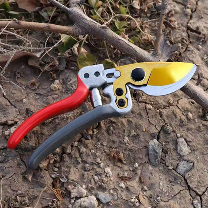📢📢50% OFF !! ⏰Multi-Purpose Shears – SK5 steel blade, rubberized grip, 30/50mm cut. For sheep, cow & horse hooves + garden pruning! 🌿💪